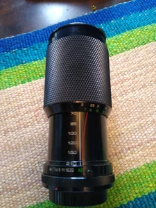 SOLIGOR 70-210 mm 1: 4.5 Vintage Lens Camera Photo  - Picture 1 of 3