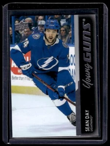 2021-22 Upper Deck Extended series Young Guns Sean Day Rookie #709 Tampa Bay - Picture 1 of 2