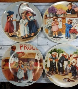 Vintage Set Of 4 Knowles Fine China Collector's Plates - Picture 1 of 11
