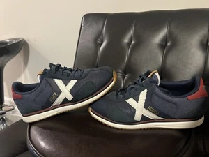Munich Sapporo Trainers size 9.5 - Picture 1 of 12