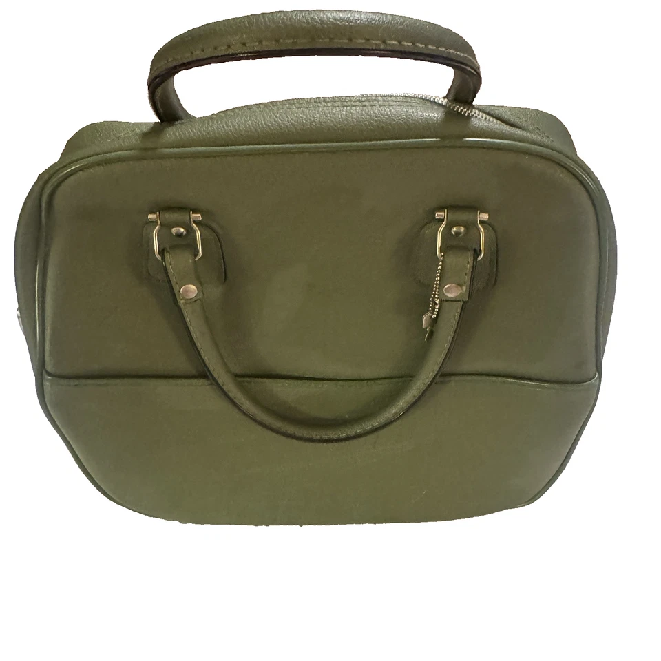 Vintage Airway Industries Avocado Green Luggage Carry-on Bag Travel Tote 70s - Image 1 of 4