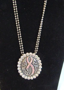 VINTAGE COSTUME JEWELRY LARGE MEDALLION SILVER TONE WITH PINK & CRYSTAL - Picture 1 of 4