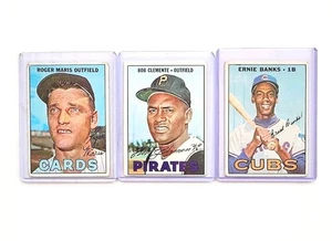 1967 Topps Roberto Clement, Roger Maris, Ernie Banks Gd - Sehr guter Zustand 3 Karten Lot - Bild 1 von 2