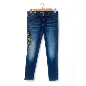 Driftwood Women's Marilyn Flower Embroidered Jeans Size 26 Dark Wash Skinny Jean - Picture 1 of 9