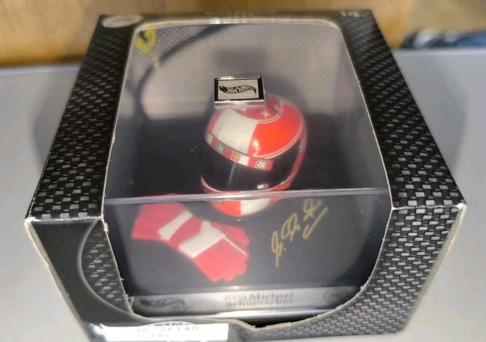 Hot Wheels Michael Schumacher Collection Modell  Helm F1 2000 1:8 Gebraucht  - Bild 1 von 1