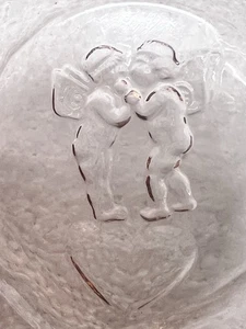 OLD Teardrop Intaglio PINK Glass Open Salt Dip 2 Fat Cherubs on Heart Cloud - Picture 1 of 4