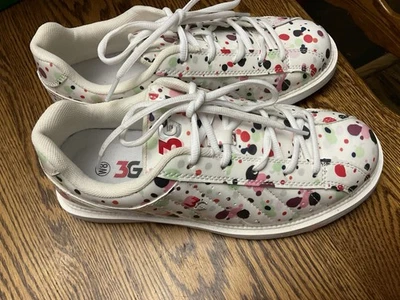 WOMEN’S 3G 8W SPASH BOWLING SHOE WORE 1 TIME MULTI-COLORED - Image 1 of 4