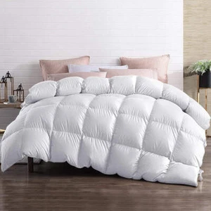 Giselle Bedding 700GSM Goose Down Feather Quilt Double - Picture 1 of 8