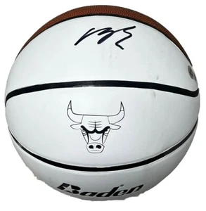 MATAS BUZELIS signed (Chicago Bulls) Logo F/S basketball BECKETT BM02769 - Picture 1 of 2