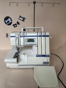 Nähmaschine Husqvarna Viking Huskylock 936 Overlock Coverlock Top ✅ - Bild 1 von 9
