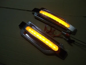 PANEL LATERAL COCHE GUARDABARROS Cubierta de Ventilación CROMO AMARILLO LUZ LED X 2 PIEZAS - Imagen 1 de 7