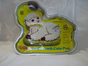 WILTON GENTLE LAMB NOVELTY SHAPE ALUMINUM CAKE PAN Animal Puppy Kitten Calf Foal - Picture 1 of 5