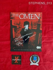 HARVEY STEPHENS AUTOGRAPHED SIGNED 8x10 PHOTO! THE OMEN! BECKETT COA! HORROR - Picture 1 of 1