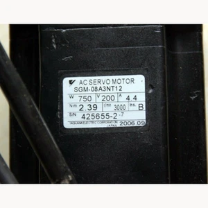 Servomotor Yaskawa usado SGM-08A3NT12 ENVÍO RÁPIDO 1 pieza - Imagen 1 de 2