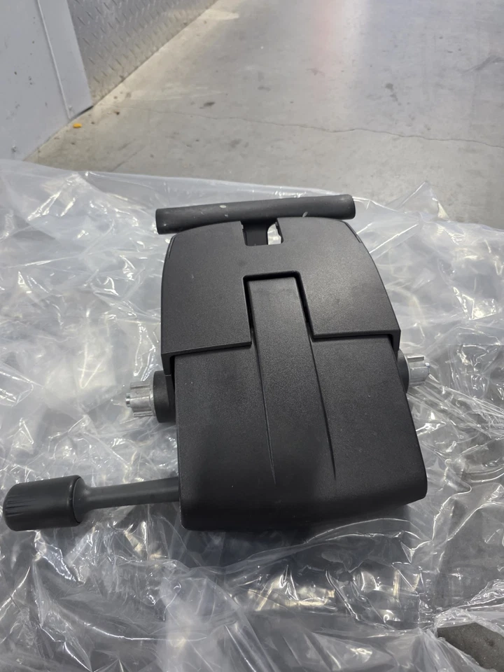 Herman Miller Remastered Aeron Size B Tilt Mechanism  - Image 1 of 4