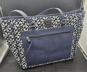 Tommy Hilfiger Blue Tote Bag Handbag Purse Accessory w/ tag - Picture 1 of 9