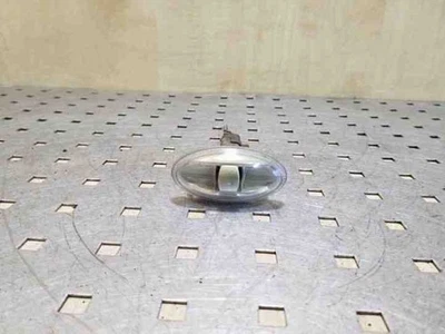 CITROËN XSARA PICASSO N68 Front Right Fender Turn Signal 0104706 1.60 26069668 - Immagine 1 di 2