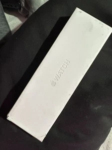 Apple Watch série 10 46" or sur or avec GPS/CELL - Photo 1 sur 3