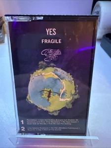 Yes / Fragile Cassette Tape - 1971 Atlantic Records CS 19132 Rock Album - Picture 1 of 3