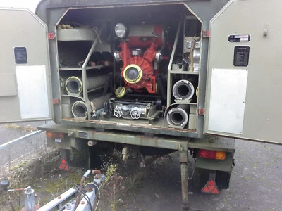 Bundeswehr Einachsanhänger mit Feuerwehr-Tragkraftspritze TS 8/8 und Zubehör - Bild 1 von 4