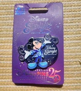Prendedor Disney Starlight Parade Mickey Disney 2025 - lanzamiento limitado nuevo en mano - Imagen 1 de 3