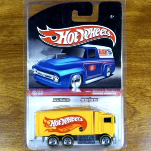 Hot Wheels Delivery Slick Rides Hiway Hauler Redline Yellow Real Riders RR 2010 - Picture 1 of 3