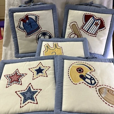 KidsLine Hogar Campo Deportes 5 Acolchado Colgante de Pared Niños/Bebés Habitación 9.5” Cuadrado Foto 1 de 4