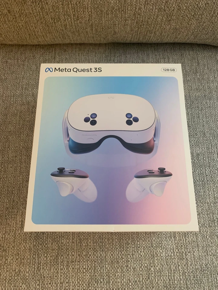 Meta Quest 3S 128GB VR Headset Mixed Reality Virtual Reality New Sealed - Image 1 of 4