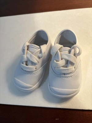 Keds Champ Toe Cap Baby/Toddler Girl Sneakers White Leather Size 2M Memory Foam - Image 1 of 4