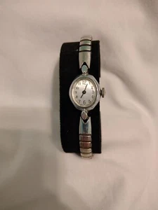 Timex Watch Non Working Womens Silver Tone Stainless Steel Classic Oval Dial - Picture 1 of 3