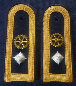 EAST GERMAN NAVY "VOLKSMARINE" SHOULDER BOARDS MEISTER ENGINEERING /TECHNICAL . - Foto 1 di 1