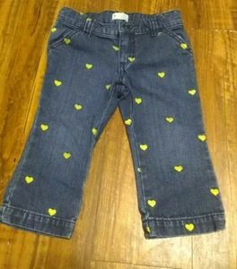 Girl's Old Navy Capri denim Jeans heart stiched Size 4T - Picture 1 of 3