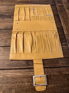 Miche Classic Magnetic Purse She’ll Vivian Mustard Yellow - Picture 1 of 7