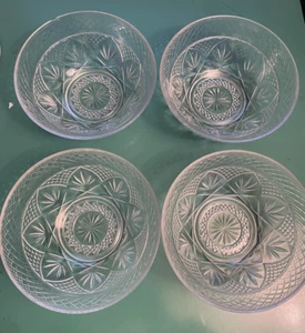 4 Cristal D'Arques-Durand Clear 5.5" Dessert Bowls - Picture 1 of 9