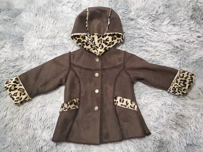 Chaqueta con Capucha OshKosh B'Gosh Niñas Pequeñas Talla 2T Imitación Gamuza/Piel Leopardo Usada en Excelente Condición Foto 1 de 4