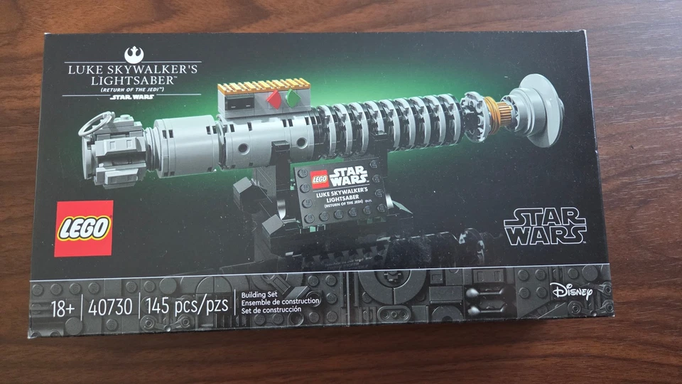 LEGO Star Wars Luke Skywalker's Lightsaber (40730) Foto 1 de 1