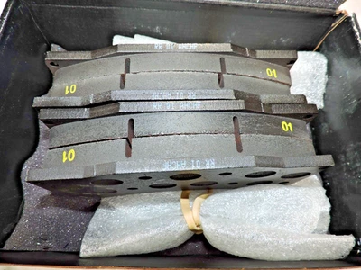 NEW Brembo brake pads Performance Friction PFC 7674-01-18 Nascar ARCA - Image 1 of 4