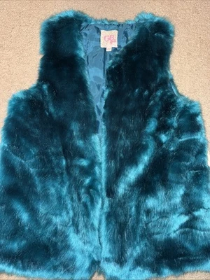 GB 女孩尺寸特大号人造毛皮背心水绿色 Reg $59 — 第 1/4 张图片