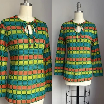 Vintage Mod 1960’s NOS Mondrian Style Tie Bow Top Small - Image 1 of 4
