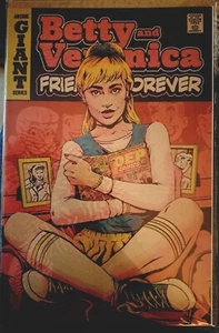 BETTY VERONICA FRIENDS FOREVER CHRISTMAS PARTY #1 ~RETRO VARIANT NM. - Picture 1 of 1