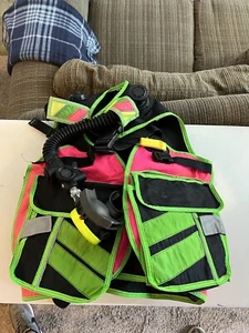 Mares scuba vest - Picture 1 of 9