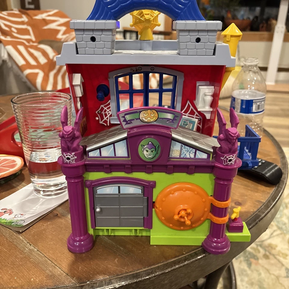 漫威孩之宝蜘蛛侠VS绿色妖精银行抢劫玩具套装房屋玩具收藏品 — 第 1/4 张图片