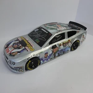 LIMITED 2021 Dale Jr Hendrick Motorsports Vittorie Autografo Scolpito 1/12 ** - Foto 1 di 24