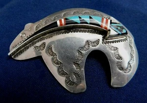 ZUNI STERLING Multi Stein Inlay HANDARBEIT Vintage HERZLINIE BÄR ANSTECKNADEL/ANHÄNGER Nachlass - Bild 1 von 4