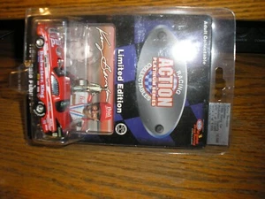 RCCA 1/64 ACTION KENNY BERNSTEIN BUDWEISER 1988 NHRA Buick FUNNY CAR - Picture 1 of 4