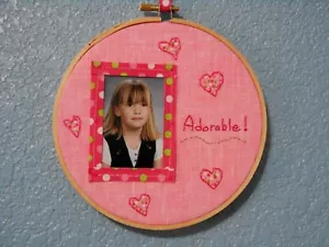Frame School Picture or Small Picture Frame Hoop Art Fitting a 2x3" Picture - Picture 1 of 5