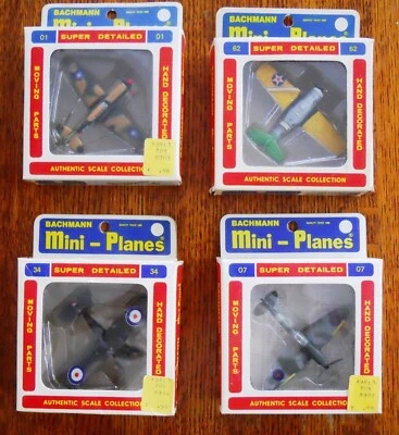 4 Bachmann Mini-Planes in Original Boxes: Spitfire, Flying Tiger, Bobcat & SE5A - Image 1 of 2