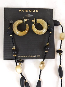 Juego de collar y pendientes largos Avenue con cuentas - Imagen 1 de 6