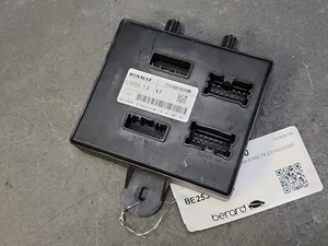 Boitier controle habitacle servitude - Renault Captur I / Clio IV - 231A03439R - Foto 1 di 3