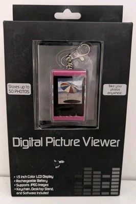 Pink 1.5" Color LCD Digital 50 Photo JPEG Picture Viewer Keychan (056 13 0710) - Image 1 of 4